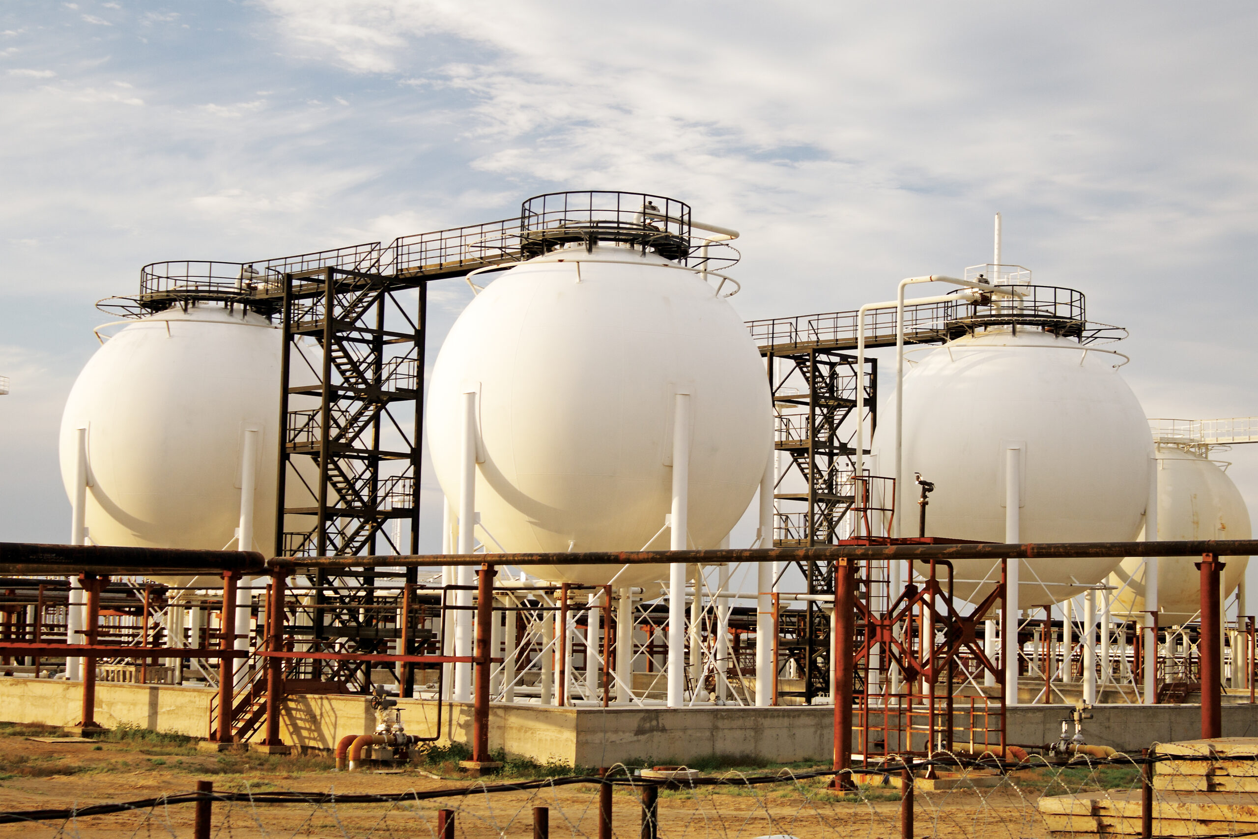 LNG gas facilities